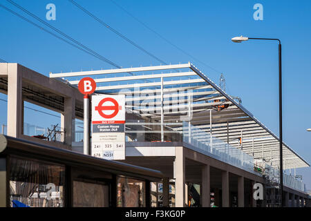 Crossrail Custom House Station Bau, Docklands, London, England, Vereinigtes Königreich Stockfoto