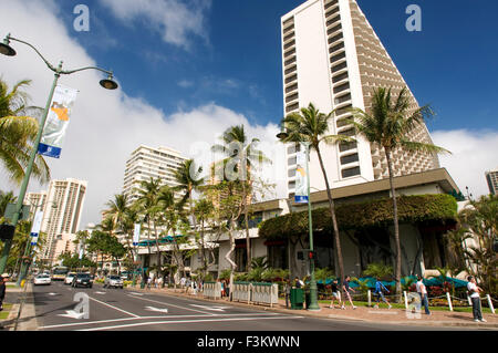 Gebäude und Hotels in Waikiki Beach. Kalakaua Avenue. O' ahu. Hawaii. Befindet sich am südlichen Ufer Honolulu, die weltberühmte Stockfoto