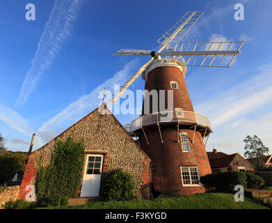 Cley Windmühle bei Cley als nächstes das Meer auf die Küste von North Norfolk. Stockfoto