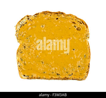 Antenne des isolierten Toast mit cremiger Erdnussbutter Stockfoto