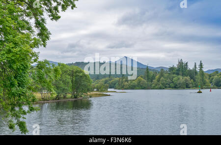 GREAT GLEN WAY ODER TRAIL LAGGAN FORT AUGUSTUS SCHOTTLAND NAVIGATION BEITRÄGE IN LOCH OICH Stockfoto