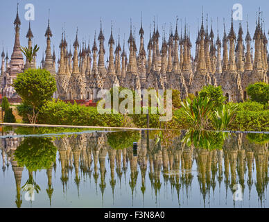 Beeindruckende Schinken siehe Pagode Komplex, Kakku Dorf. Myanmar. Stockfoto