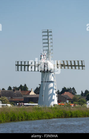 Thurne Deich Entwässerung Mühle. Norfolk Broads England UK Stockfoto