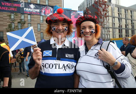 Newcastle Upon Tyne, UK. 10. Oktober 2015.  Glücklich Schottland Fans Samoa V Schottland Samoa V, Rugby World Cup 2015 St James Park, Newcastle Upon Tyne, England 10. Oktober 2015 Rugby World Cup 2015 St James Park, Newcastle Upon Tyne Credit: Allstar Bild Bibliothek/Alamy Live-Nachrichten Stockfoto