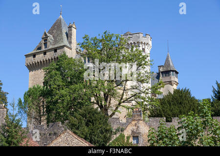 Die Montfort-Hochburg am Vitrac (Dordogne - Frankreich). Le Château Fortifié de Montfort, À Vitrac (Dordogne - Frankreich). Stockfoto