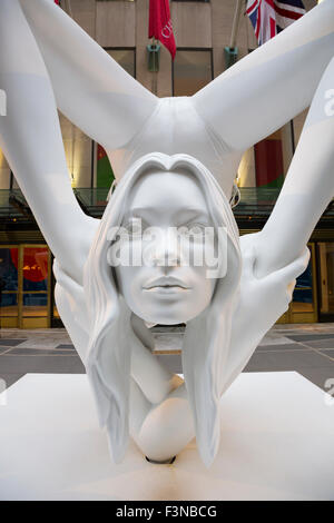 Skulptur von Kate Moss von Marc Quinn mit dem Titel 'Mythos Venus' vor Christies am Tag der Auktion 14. Mai 2014. Stockfoto