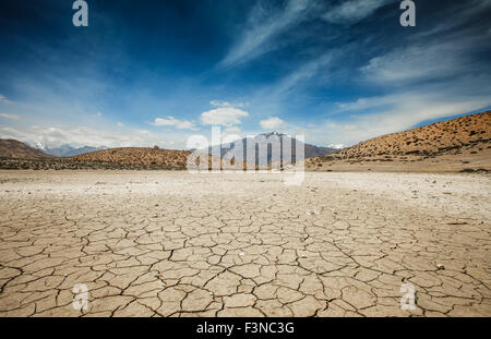 Trockene Dhankar See im Himalaya-Gebirge. Spiti Tal, Himachal Pradesh, Indien Stockfoto