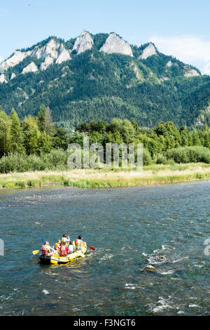 Europa Ziel Dunajec europäischen Pieniny Pieniny Mittelgebirge polnischen Landschaft Berge Natur szenischen Sommer Reisen Stockfoto