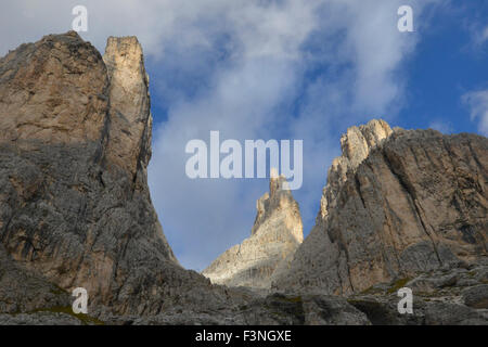 Die mächtigen Vajolet Türme im Rosengarten (Rosengarten) in den Dolomiten Italien Stockfoto