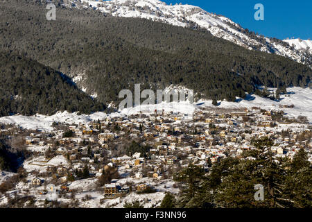 Die bergige Dorf von Samarina, in der griechischen Region Makedonien. Stockfoto