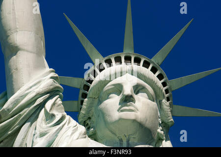 Statue of Liberty. Gebaut in Frankreich mit Tausenden von Einzelspenden und geschickt aufgeteilt in 350 Teile in 214 Kisten verpackt. Stockfoto