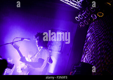 St. Petersburg, Florida, USA. 9. Oktober 2015. Chaz Bundwick von Toro y Moi führt am Landestheater in St. Petersburg, Florida am 9. Oktober 2015 © Brad Moore/ZUMA Draht/Alamy Live News Stockfoto