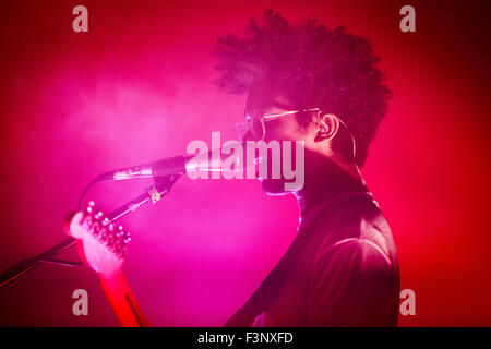 St. Petersburg, Florida, USA. 9. Oktober 2015. Chaz Bundwick von Toro y Moi führt am Landestheater in St. Petersburg, Florida am 9. Oktober 2015 © Brad Moore/ZUMA Draht/Alamy Live News Stockfoto