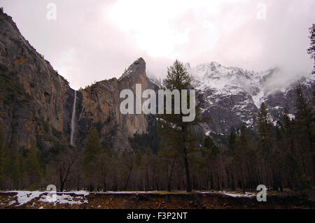 Bridalveil Falls im winter Stockfoto