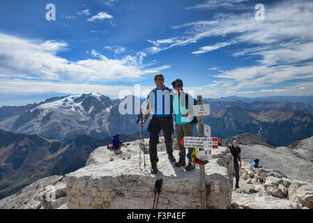 Die herrliche Aussicht vom Gipfel des Piz Boe in der Sella-Gruppe der italienischen Dolomiten Stockfoto
