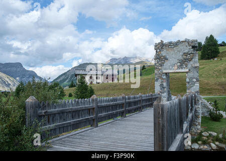 Alte Steinbrücke, Italien, Lombardei in der Nähe von Brescia Stockfoto