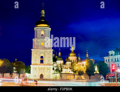 Kiew, Ukraine - 6. Mai 2012: Sofiyski Kathedrale in der Nacht. Stockfoto