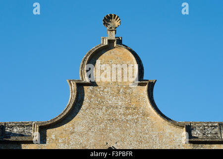 Stanway House Torhaus Fassade Detail. Cotswolds, Gloucestershire, England Stockfoto