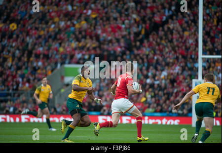 Liam Williams läuft mit dem Ball, Twickenham Stadium, London, UK. 10. Oktober 2015. Stockfoto