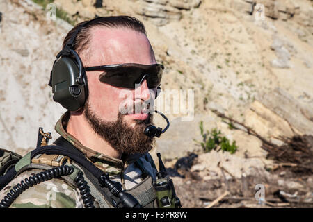 Army Ranger in den Bergen Stockfoto