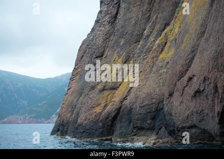 Felsformationen von Scandola Naturreservat, Korsika, Frankreich Stockfoto