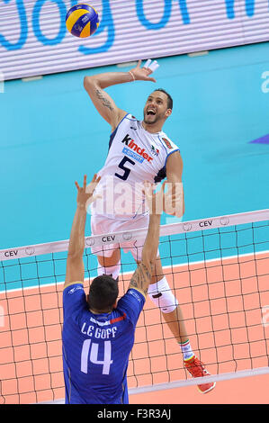 Turin, Italien. 11. Oktober 2015. 2015 Herren Europäischen Volleyball-Meisterschaft - Pool B: Frankreich gegen Italien am Palavela, Turin (Italien), Stockfoto