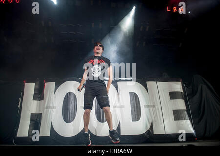 18. Juli 2015 - Raleigh, North Carolina; USA - führt Sänger HOODIE ALLEN live als seine 2015 Tour macht Halt in Walnut Creek Amphitheater mit Sitz in Raleigh. Copyright 2015 Jason Moore. © Jason Moore/ZUMA Draht/Alamy Live-Nachrichten Stockfoto