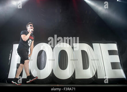 18. Juli 2015 - Raleigh, North Carolina; USA - führt Sänger HOODIE ALLEN live als seine 2015 Tour macht Halt in Walnut Creek Amphitheater mit Sitz in Raleigh. Copyright 2015 Jason Moore. © Jason Moore/ZUMA Draht/Alamy Live-Nachrichten Stockfoto