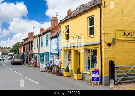 Marktplatz in Dorf Zentrum, Burnham Market, Norfolk, England, Großbritannien Stockfoto