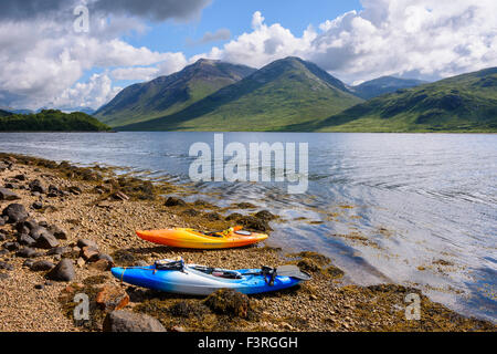 Kajakfahren auf Loch Etive, Argyll & Bute, Scotland Stockfoto