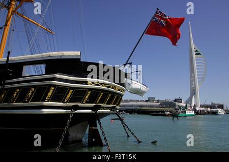 AJAXNETPHOTO. 4. JUNI 2015. PORTSMOUTH, ENGLAND.  -HMS WARRIOR 1860 REPARATUREN - ERSTE UND LETZTE EISERNE SCHIFF FÜR DIE ÖFFENTLICHKEIT ZUGÄNGLICH. FOTO: JONATHAN EASTLAND/AJAX REF: D150406 5264 Stockfoto