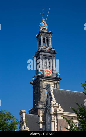 Westerkerk (Westkirche) ist eine niederländische evangelische Kirche im Zentrum von Amsterdam in den Niederlanden. Stockfoto