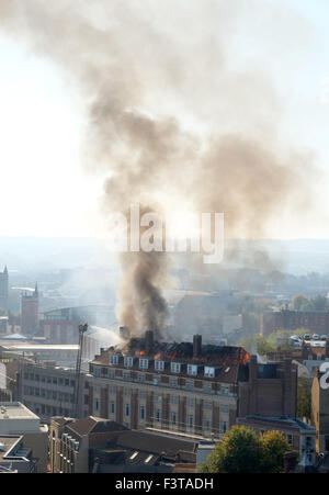 Bristol, UK. 12. Oktober 2015. Schieße auf 33 Colston Straße, Bristol, Unterkünfte für Studenten an der Universität Credit: TW Foto Bilder/Alamy Live-Nachrichten Stockfoto