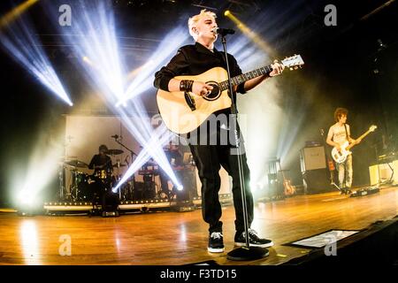 Mailand, Italien. 12. Oktober 2015. Lorenzo Fragola führt live auf Alcatraz in Mailand, Italien, am 12. Oktober 2015 Credit: Mairo Cinquetti/Alamy Live News Stockfoto