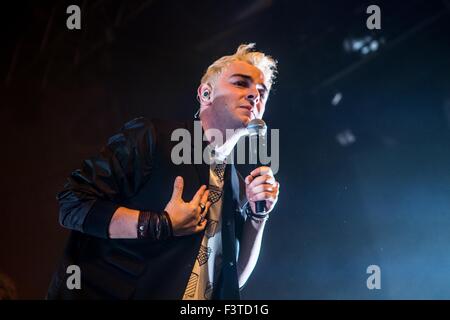 Mailand, Italien. 12. Oktober 2015. Lorenzo Fragola führt live auf Alcatraz in Mailand, Italien, am 12. Oktober 2015 Credit: Mairo Cinquetti/Alamy Live News Stockfoto