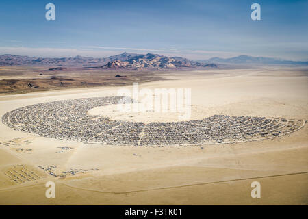 Eine Luftaufnahme des Black Rock City am zweiten Tag der brennende Mann 2015. © Scott London/Alamy Stockfoto