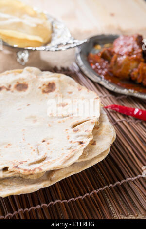 Indisches Fladenbrot Chapati rief ich Stockfoto