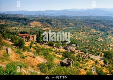 Die historische Stätte von Mystras, eine byzantinische Burg in Griechenland Stockfoto