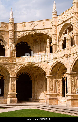 Innenansicht des Mosteiro Dos Jeronimos Stockfoto