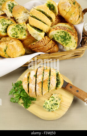 Knoblauch und Kräuterbrot Stockfoto