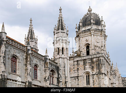 Der Blick auf das Mosteiro Dos Jeronimos Stockfoto