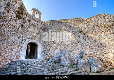 Ein Blick auf Palamidi Burg in Nafplion, der ersten Hauptstadt Griechenlands. Es wurde von den Venezianern errichtet und später von den Ottom besetzt Stockfoto