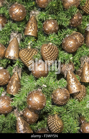 Ornamente auf einen Weihnachtsbaum-Nahaufnahme Stockfoto