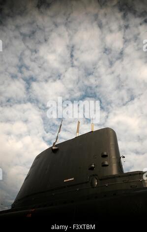 AJAXNETPHOTO. 9. APRIL 2014. GOSPORT, ENGLAND. -KÖNIGLICHE MARINEMUSEUM SUB - TURM VON HMS BÜNDNIS, A-KLASSE U-BOOT. FOTO: JONATHAN EASTLAND/AJAX R140904 2555 Stockfoto