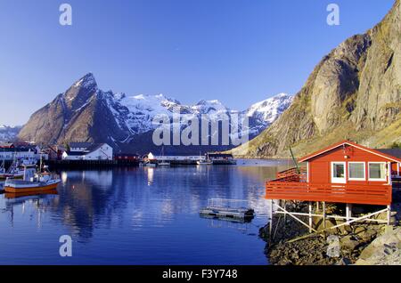 Nordische Idylle auf Lofoten Stockfoto