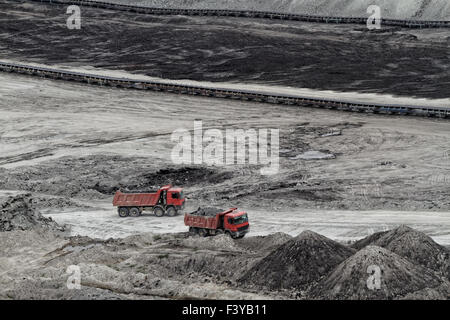 Kohle-Bergbau im Tagebau Stockfoto