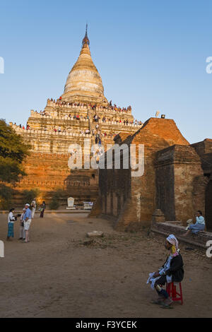 Shwesandaw Pagode, Old Bagan, Myanmar, Asien Stockfoto