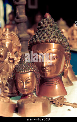 Lord Buddha Metall Skulptur, vintage Stockfoto