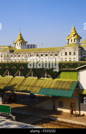 Hauptbahnhof in Yangon, Myanmar, Asien Stockfoto