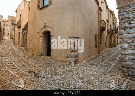 Blick auf Erice Gasse. Erice die Stadt der 100 Kirchen, Trapani Stockfoto